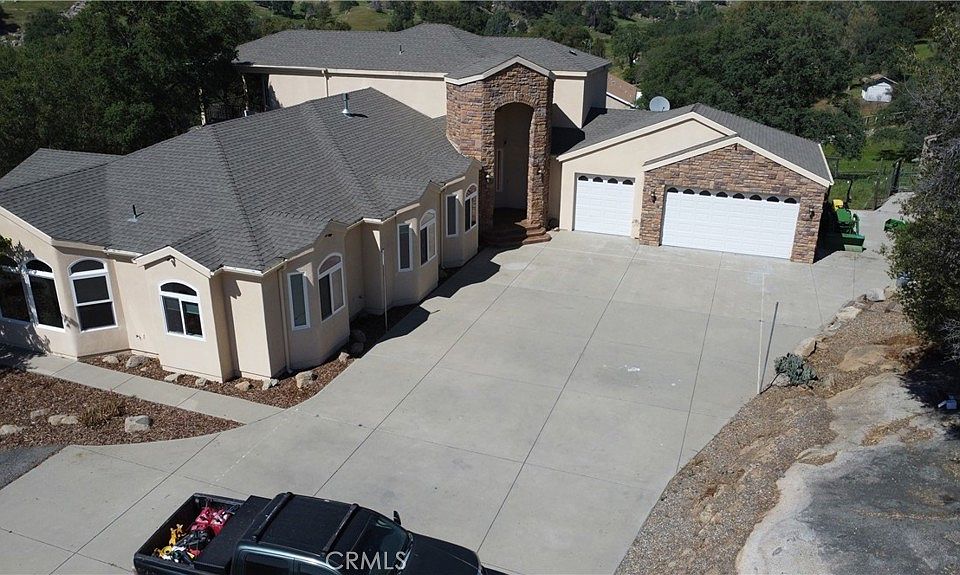 1st image of 33099 Road 800