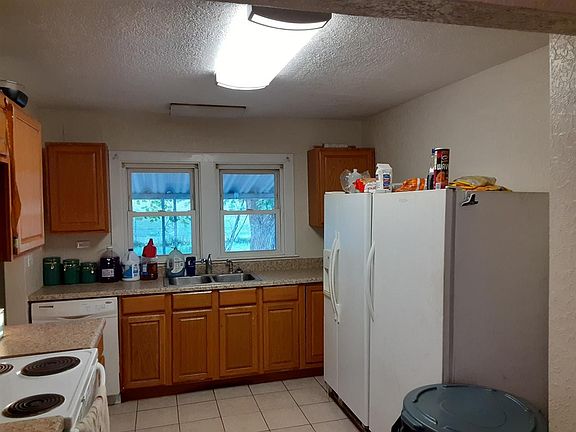 5th image of 3225 Berwyn Ln