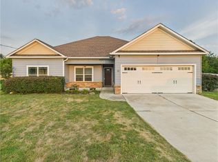13 Eagle Ridge Ln, Fort Mitchell, AL 36856