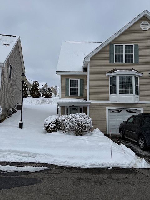 1st image of 10 Farnum Ct #10A