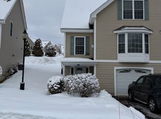10 Farnum Ct #10A, Hudson, NH 03051
