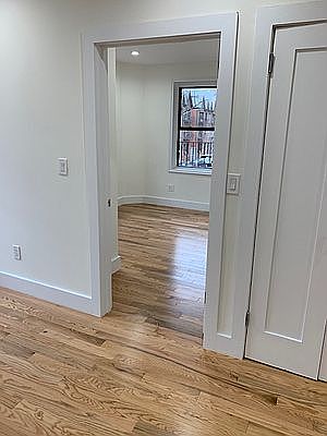 3rd image of 41-15 50th Ave #33