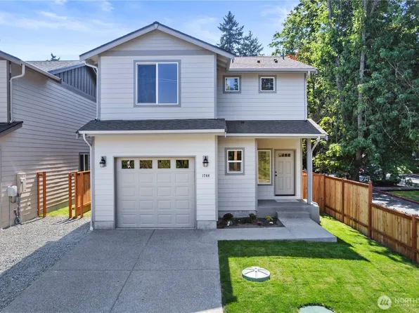 1744 112th Street S, Tacoma, WA 98444