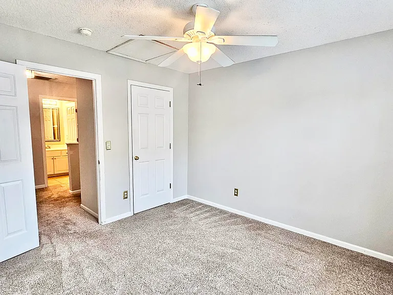 94 Blairmore Dr — Photo 12