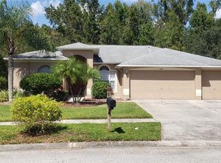1343 Caladesi Dr, Zephyrhills, FL 33544