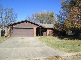 1309 W Rolling Oaks Dr, Rogers, AR 72756