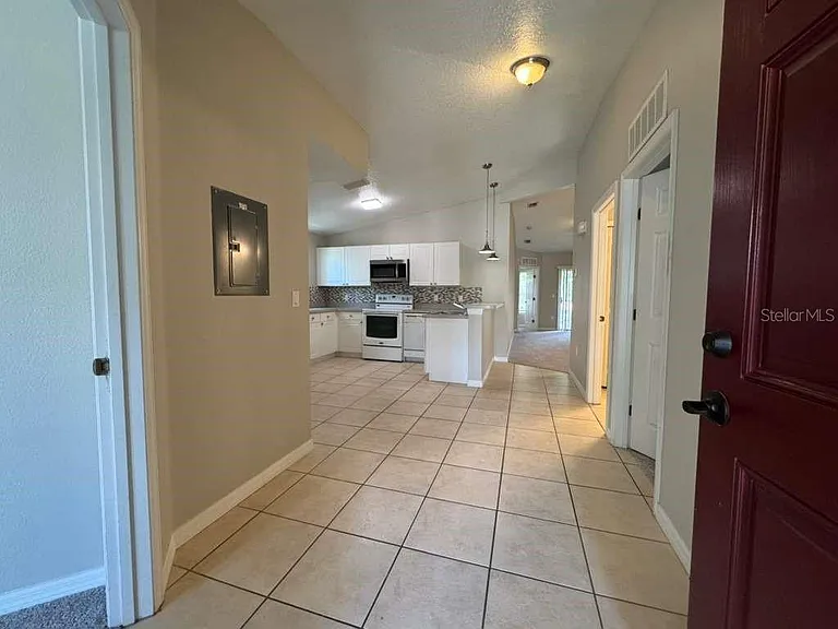 2866 Club Cortile Cir #B — Photo 7