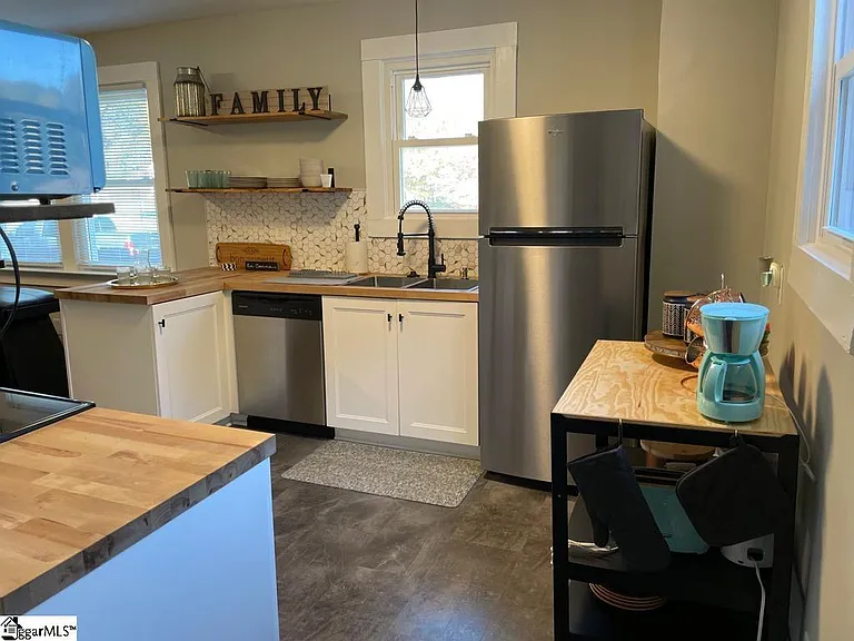 214 Clemson Ave — Photo 20