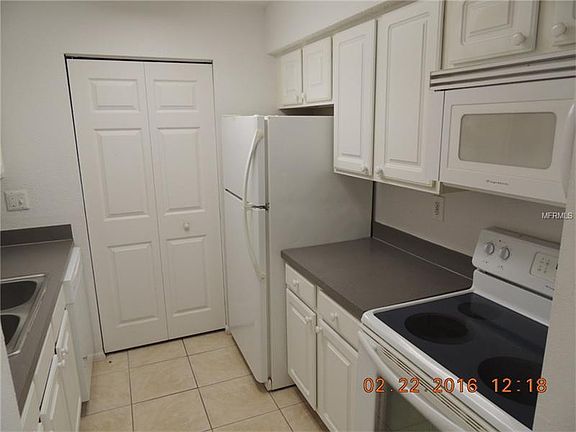 3rd image of 3748 Idlebrook Cir APT 214