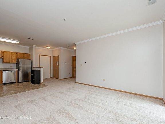 2nd image of 605 Barrington Ave APT 134