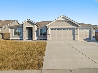 3218 Kasama Way, Richland, WA 99354