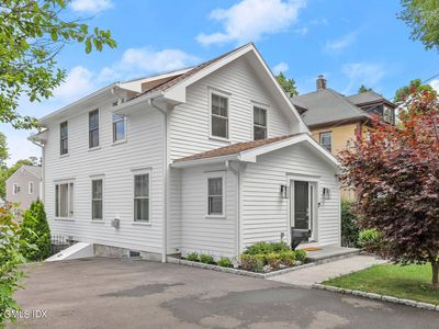 42 Richland Rd, Greenwich, CT, 06830