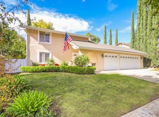 39 Locust Ave, Oak Park, CA 91377