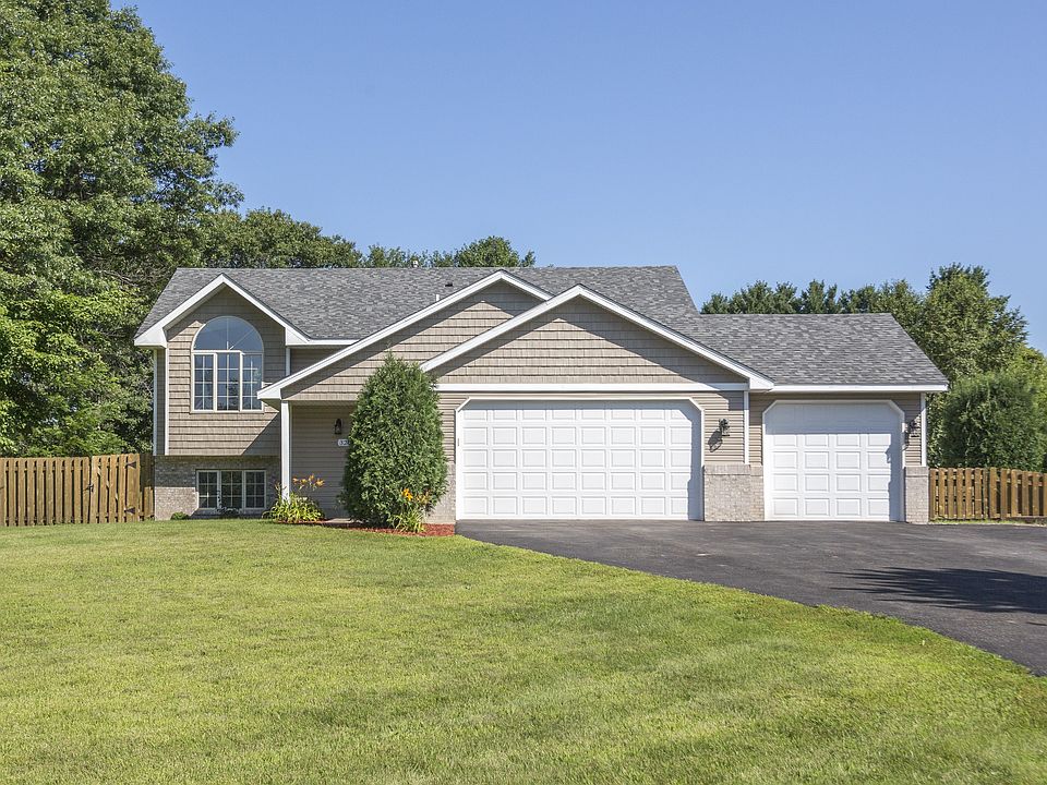 1st image of 3201 167th Ln NE
