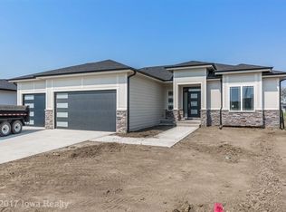 375 NE Wolfpack Dr, Waukee, IA 50263