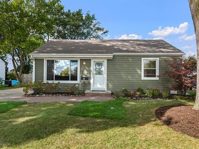 214 N Louis St, Mount Prospect, IL, 60056