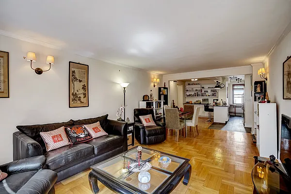 Rented by Compass | media 23