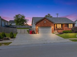 513 Edgewood Dr, Nicholasville, KY 40356