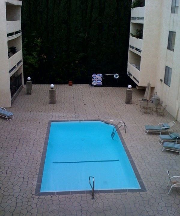 1st image of 125 N Allen Ave APT 207