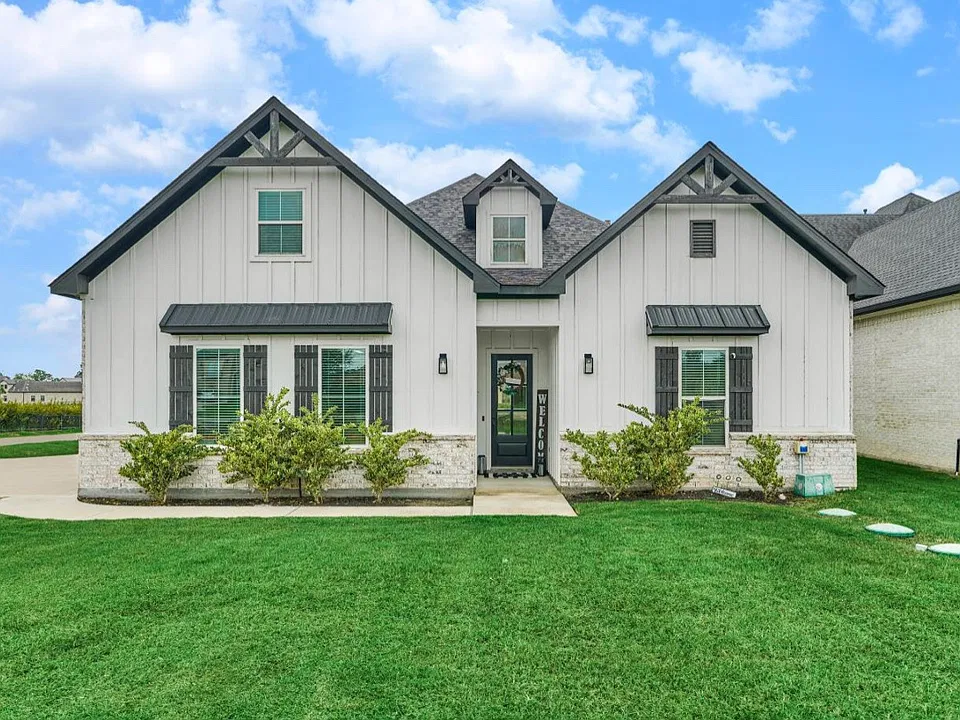 11609 Grandview Dr