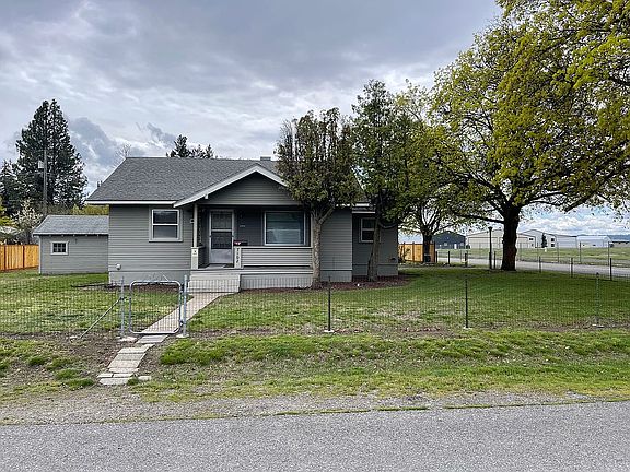 2nd image of 7102 E Bridgeport Ave