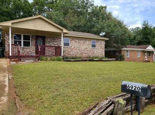 6920 Oakcliff Rd, Pensacola, FL 32526