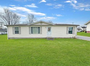 203 E Clark St, Owensville, IN 47665