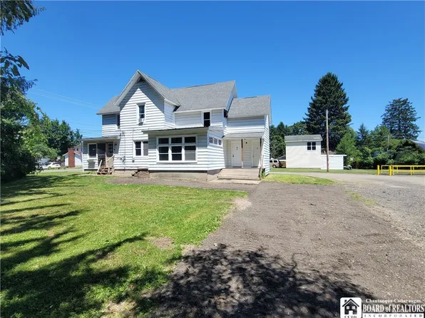 360 E Elmwood Ave, Falconer, NY 14733