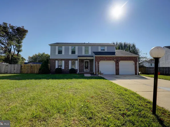 7 Barons Ct, Dover, DE 19901