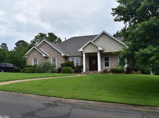104 Quail Ridge Dr, Hot Springs, AR 71901