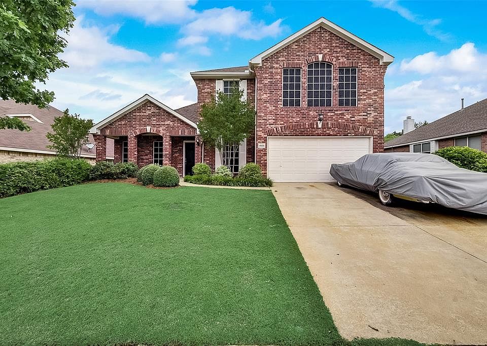 1st image of 4605 Clear Lake Ln