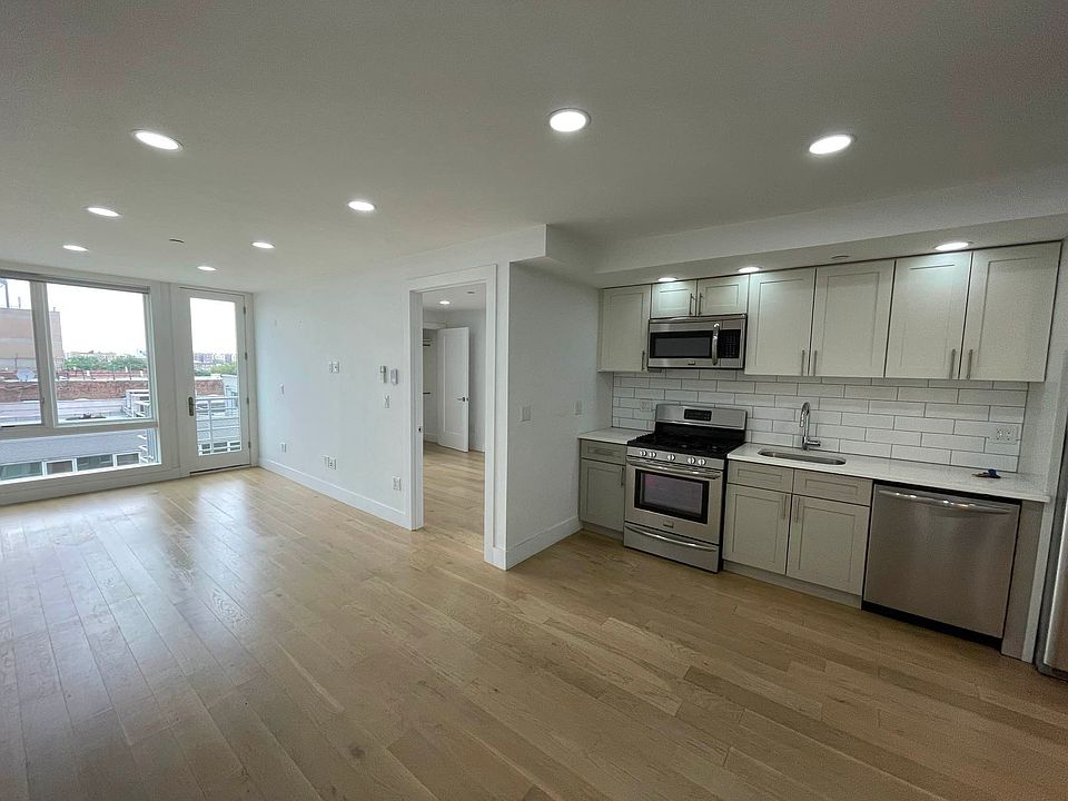 1st image of 25-10 38th Ave #3C