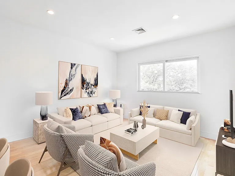2418 Snyder Ave #2 — Photo 4