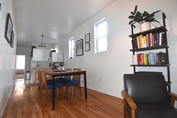 Rented by The Agency | media 6