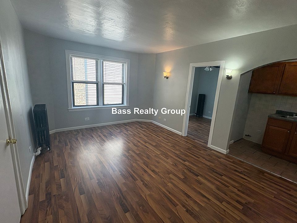 1st image of 1737 W Estes Ave #308