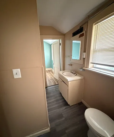 1408 Washington Ave #2 — Photo 6