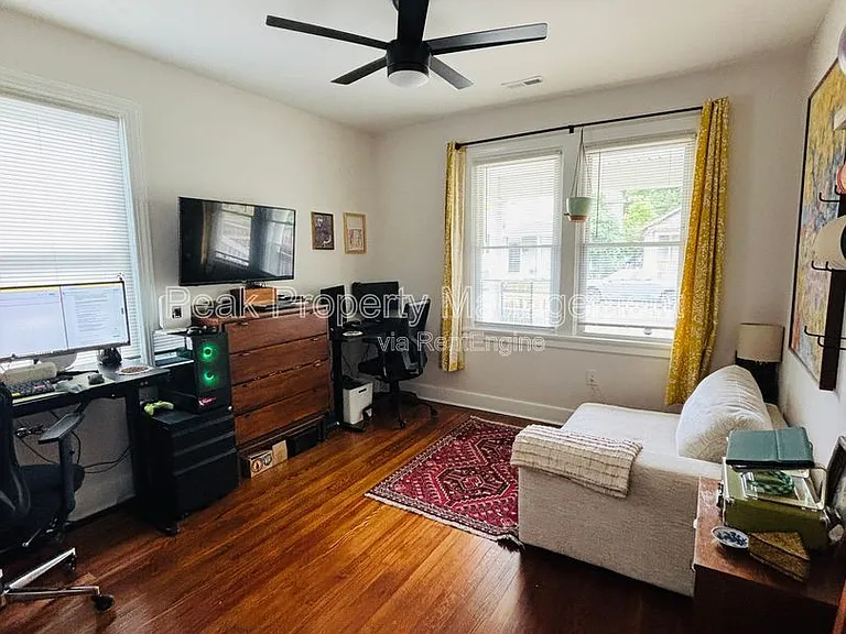 9 W Broad Rock Rd — Photo 18