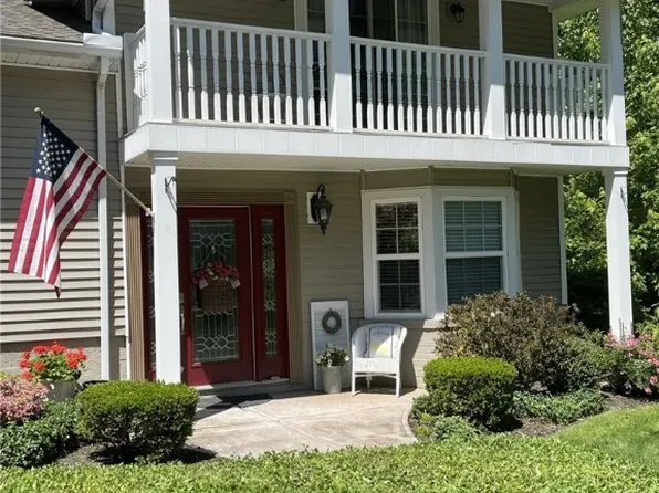6476 N Aintree Park, Cleveland, OH 44143