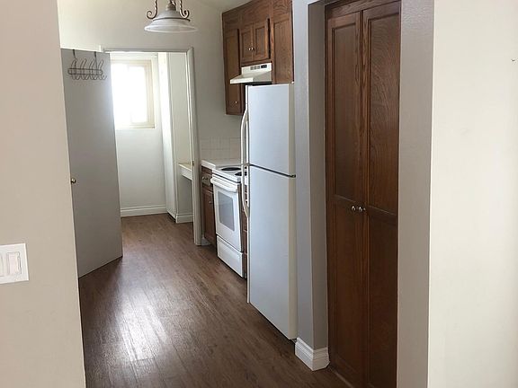 2nd image of 6277 Caminito Araya