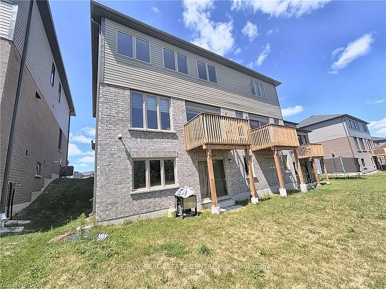 24 Mears Rd — Photo 33