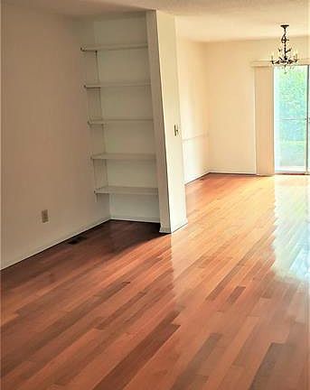 5th image of 13313 W Woodlake Village Ct