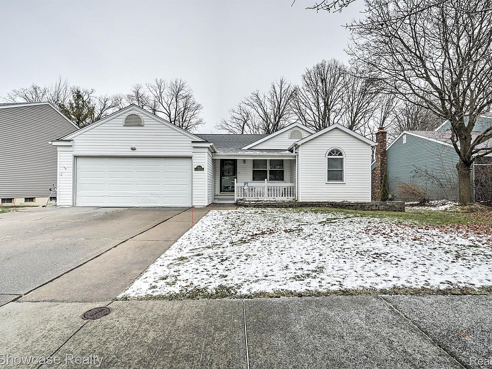 1st image of 5806 King James Ln