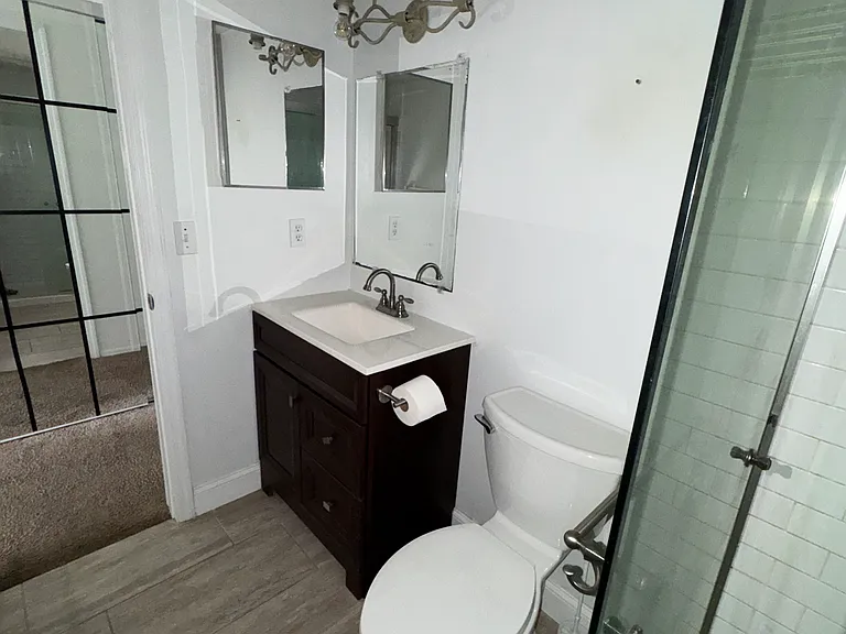 220 Hiawatha Ct E #220 — Photo 16