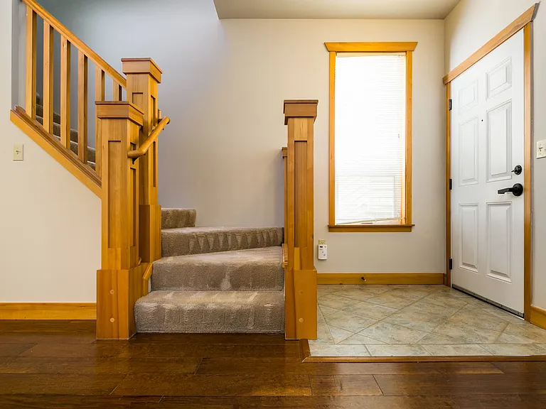 Pacific Pointe — Photo 15