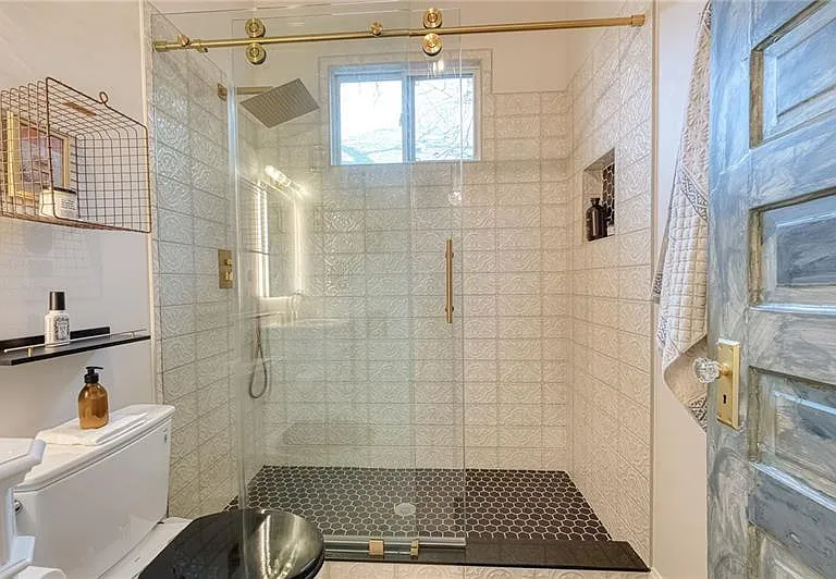 85 Waddell St NE — Photo 26