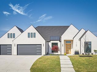 1100 Knoll Crest Dr, Mansfield, TX 76063