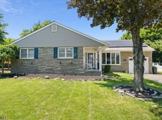 516 E Frech Ave, Manville, NJ 08835