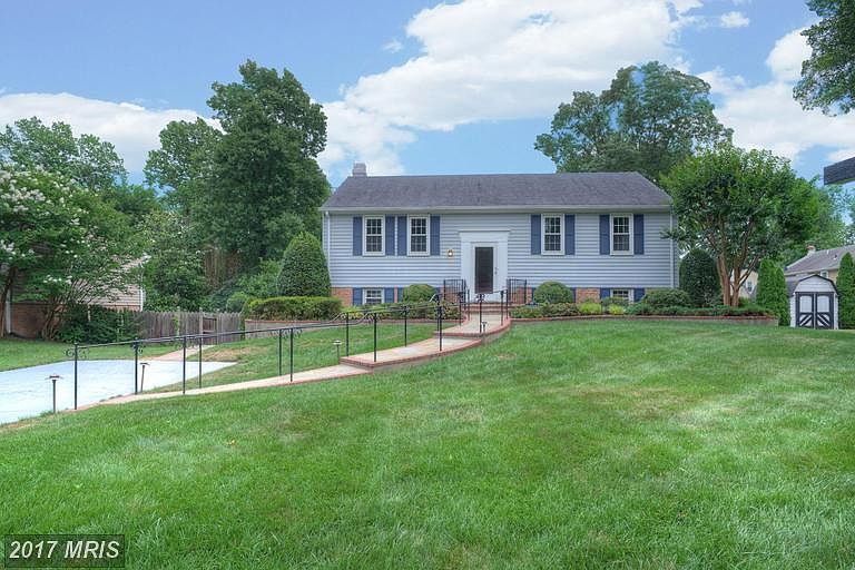1st image of 9337 Heather Glen Dr