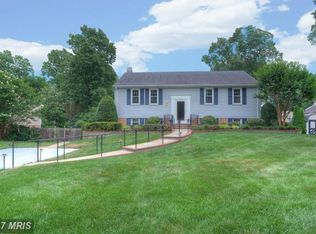 9337 Heather Glen Dr, Alexandria, VA 22309