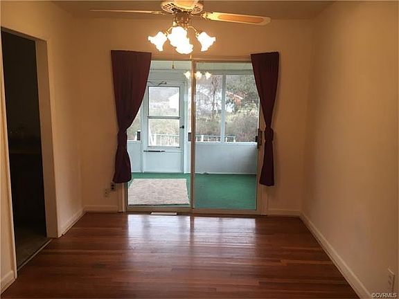 4th image of 20309 College Park Ave